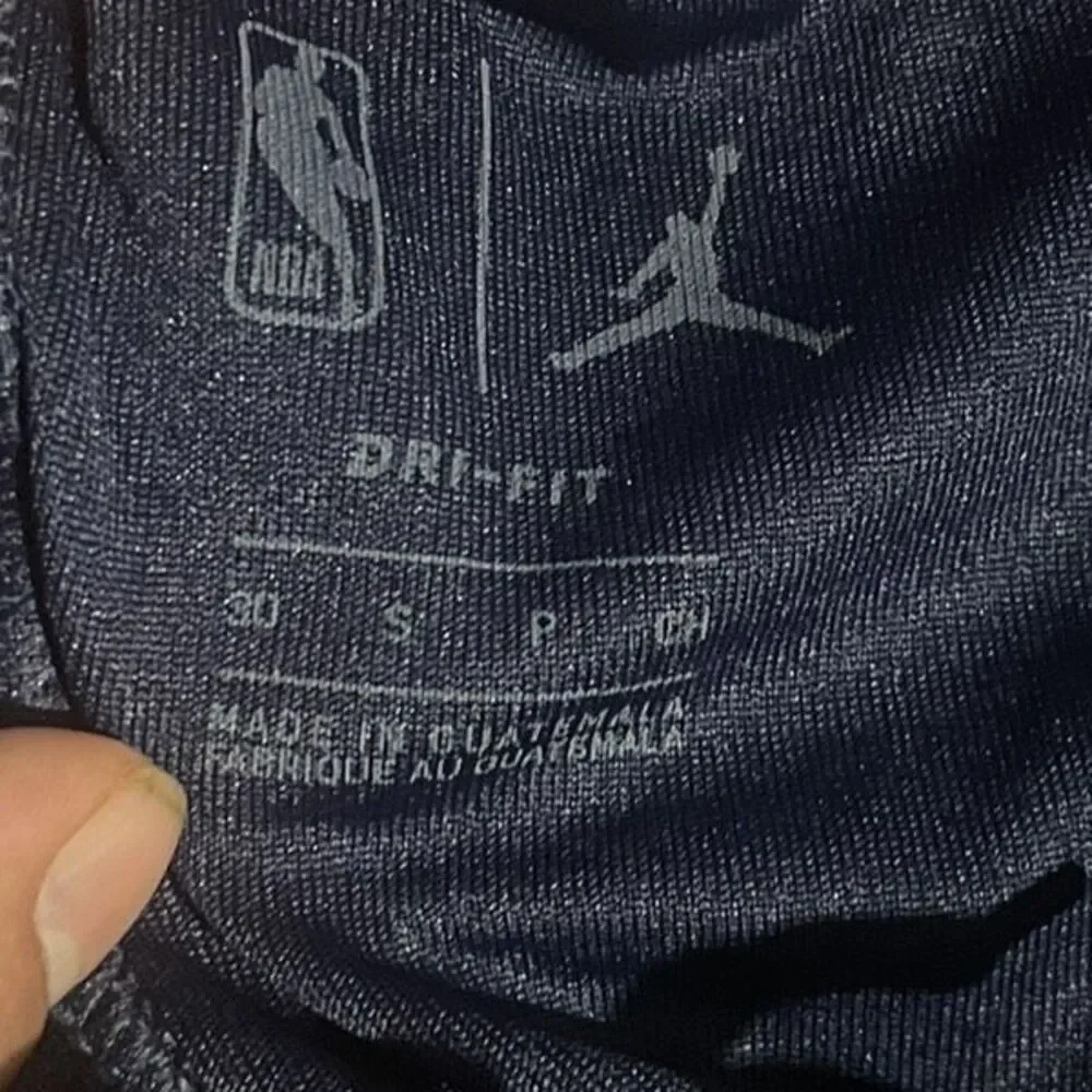 NIKE DALLAS MAVERICK TEAM BASKETBALL SHORTS